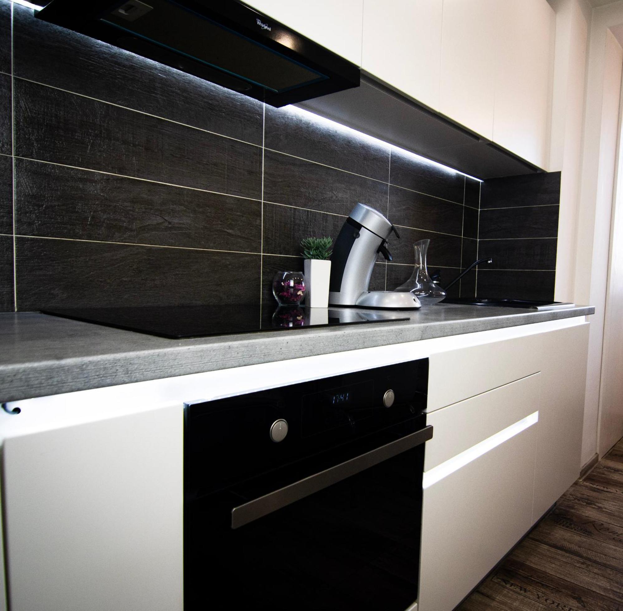Best Apartment Central Hunedoara Eksteriør bilde